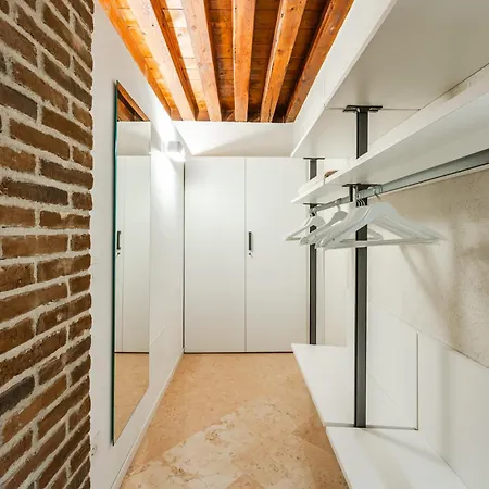 Retreat Centro Antico Elegante In Palazzo Storico アパート *