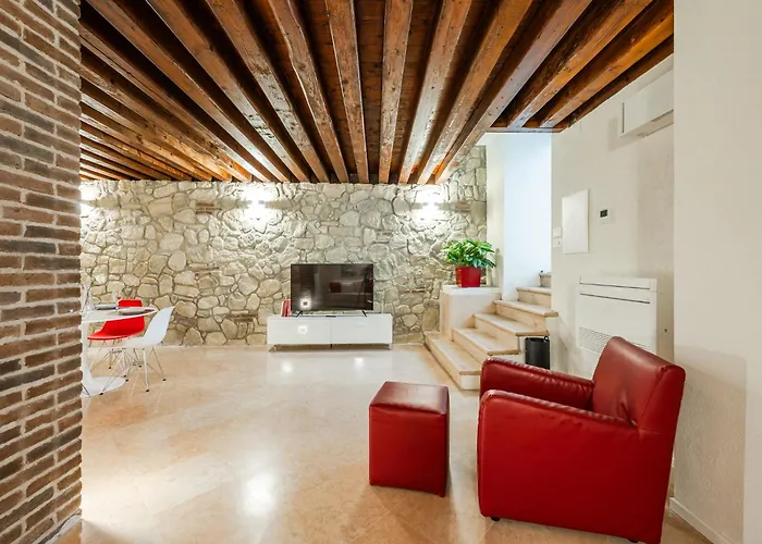 Lägenhet Retreat Centro Antico Elegante In Palazzo Storico