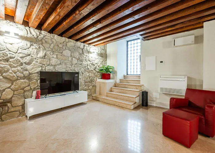 Lägenhet Retreat Centro Antico Elegante In Palazzo Storico *