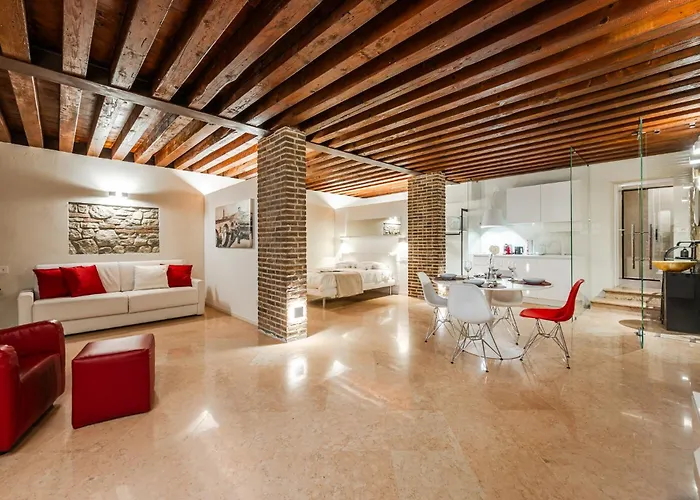 Retreat Centro Antico Elegante In Palazzo Storico * Verona