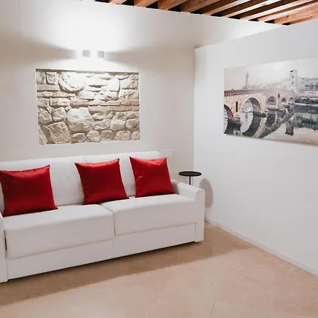 דירה Retreat Centro Antico Elegante In Palazzo Storico